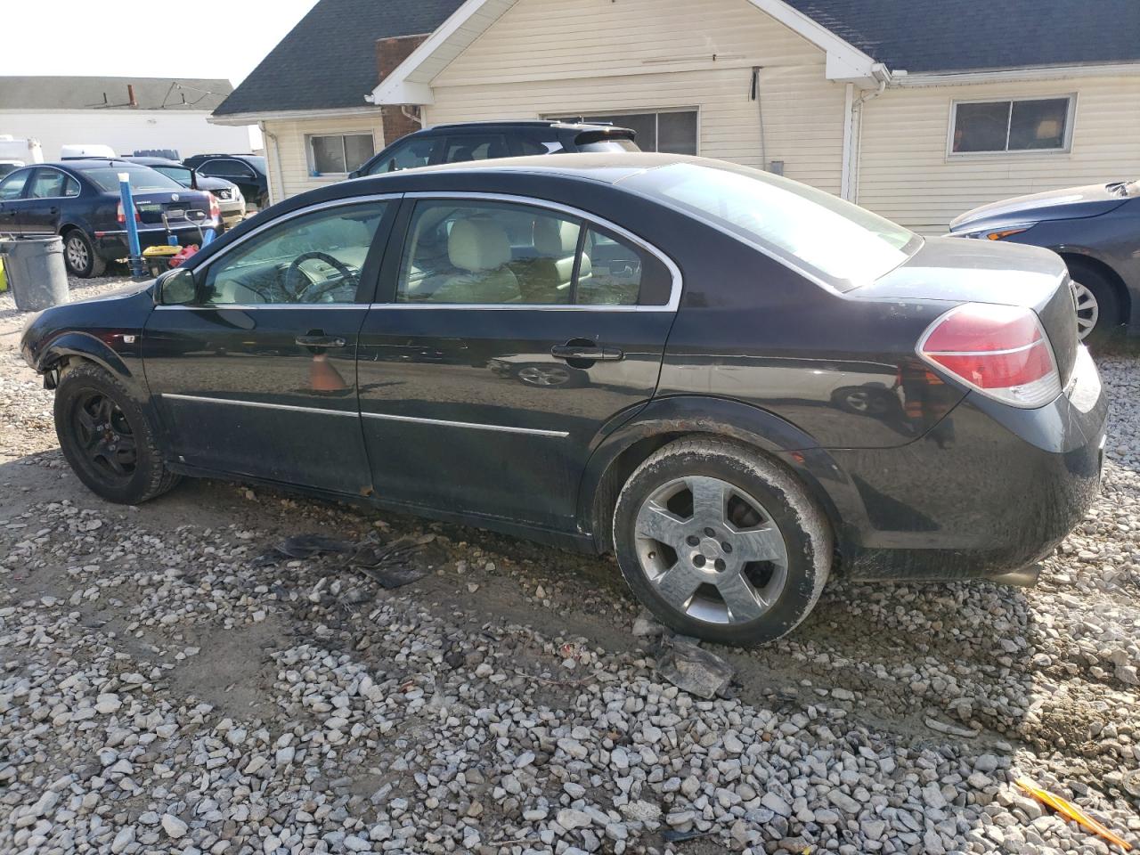 2008 Saturn Aura - Image 2