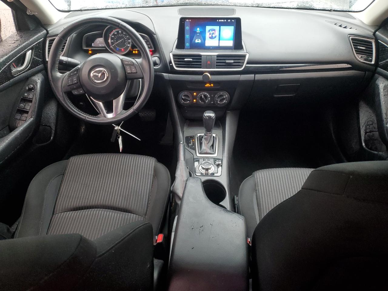 2014 Mazda 3 - Image 8