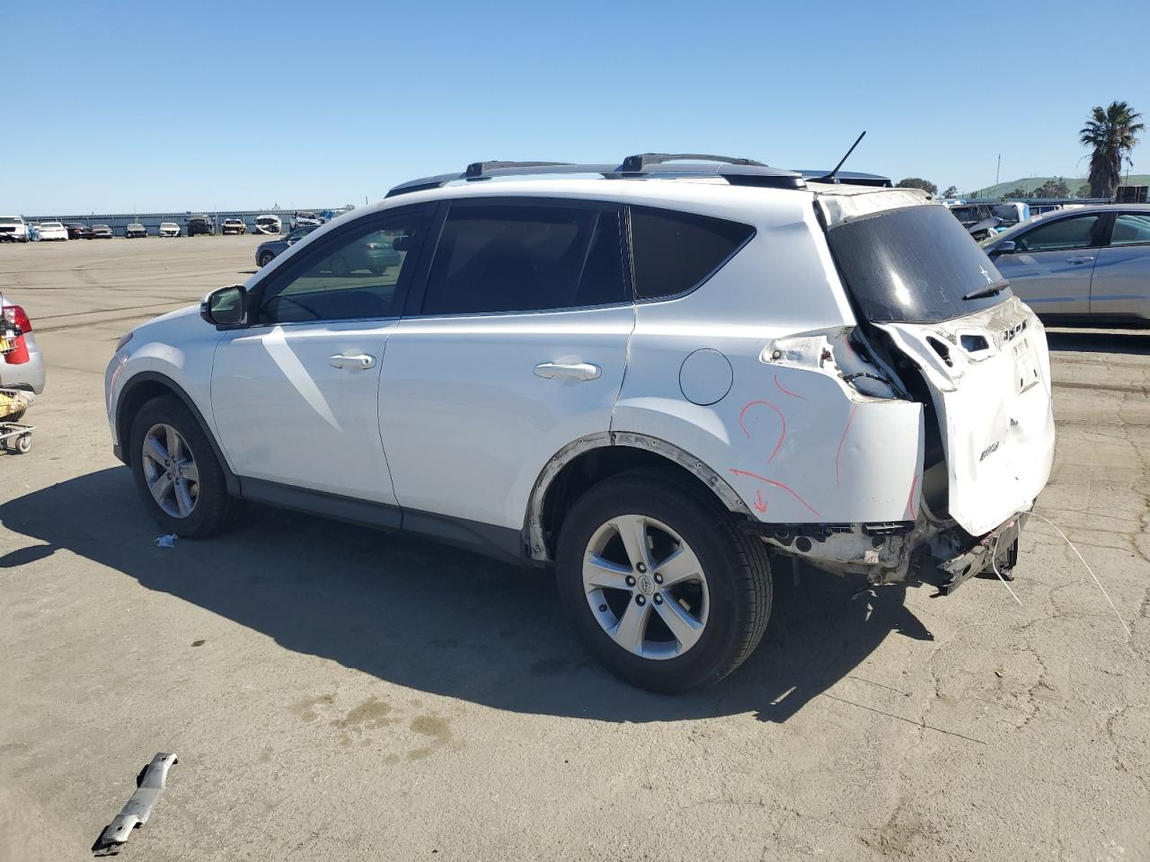 2014 Toyota RAV 4 - Image 2