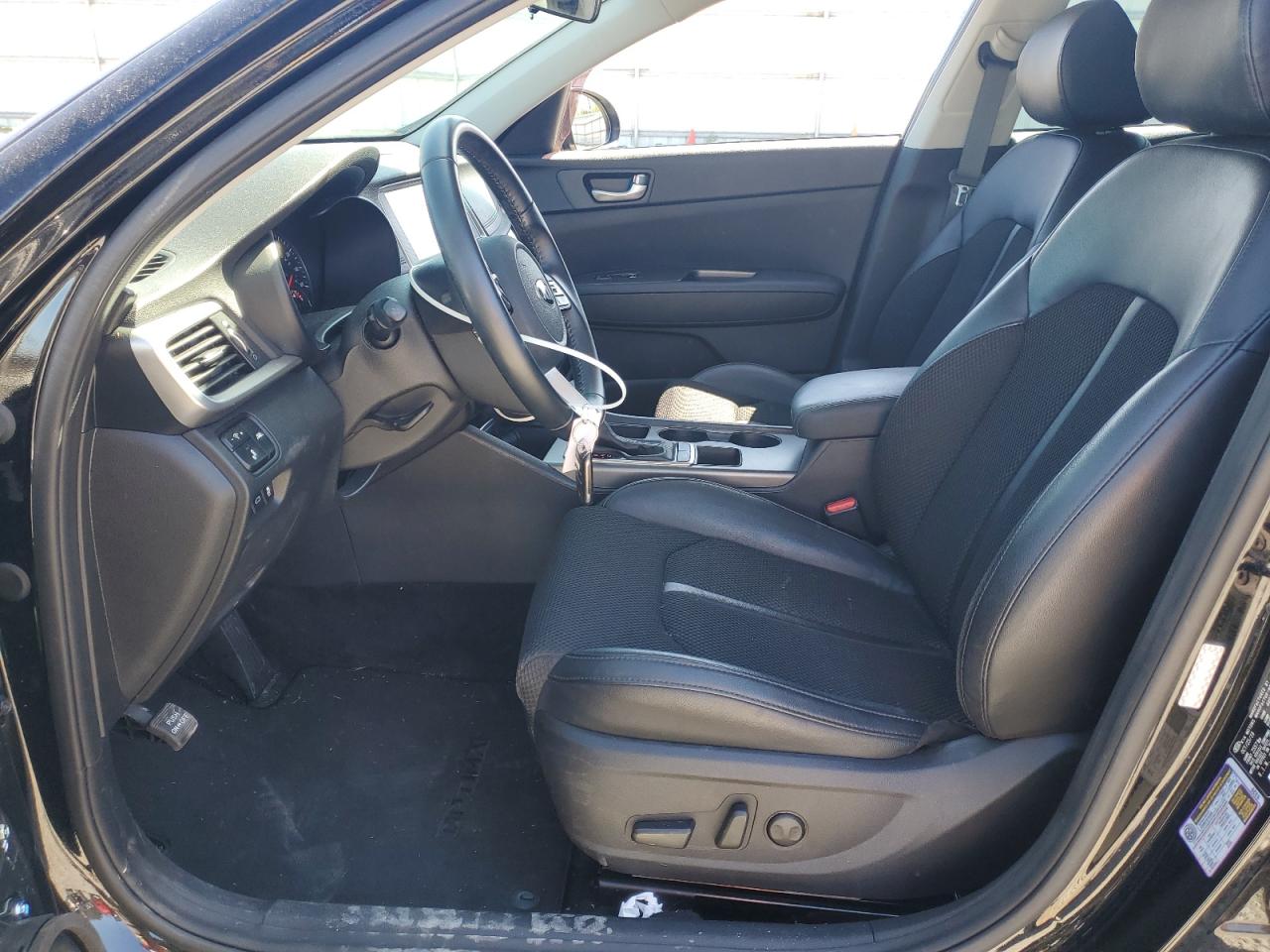 2020 Kia Optima - Image 7