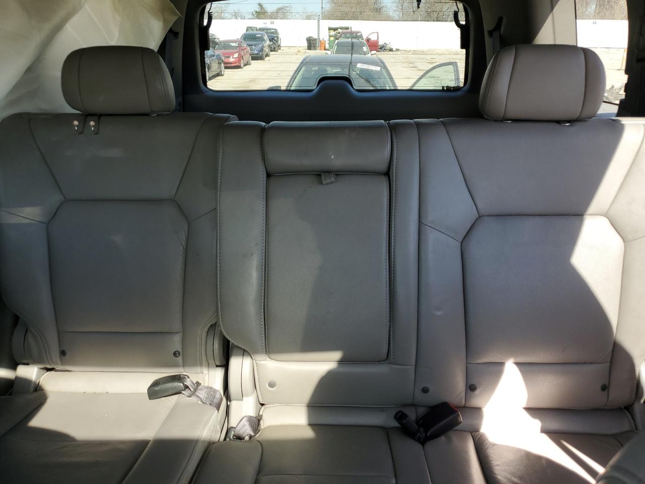 2010 Honda Pilot - Image 10