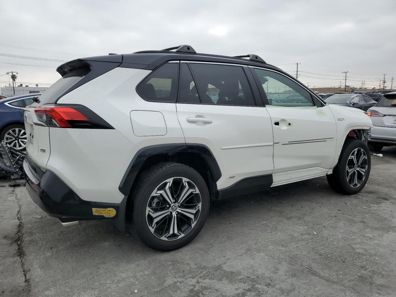 JTMFB3FV0MD072467 TOYOTA RAV4 2021