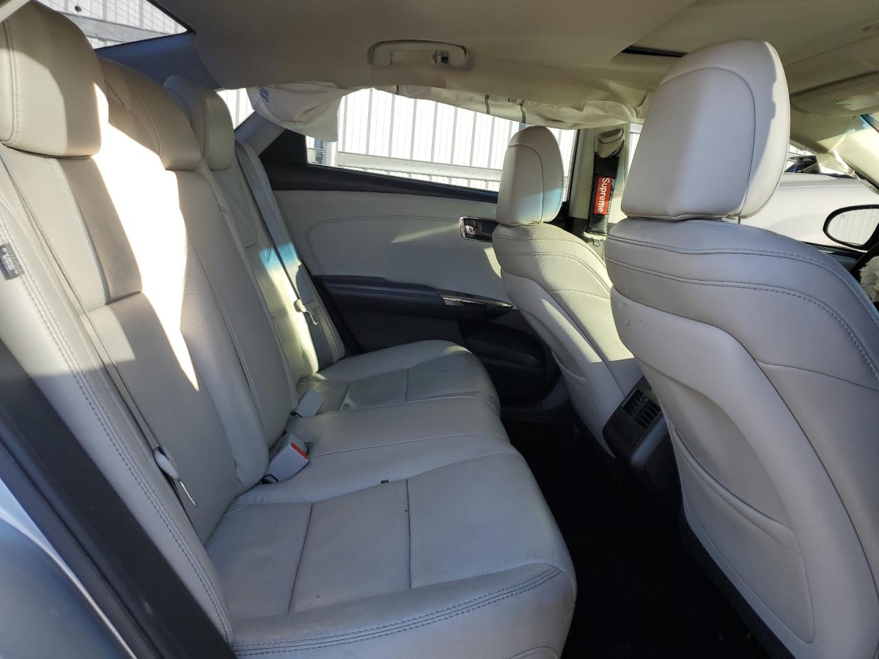 2015 Toyota Avalon - Image 11