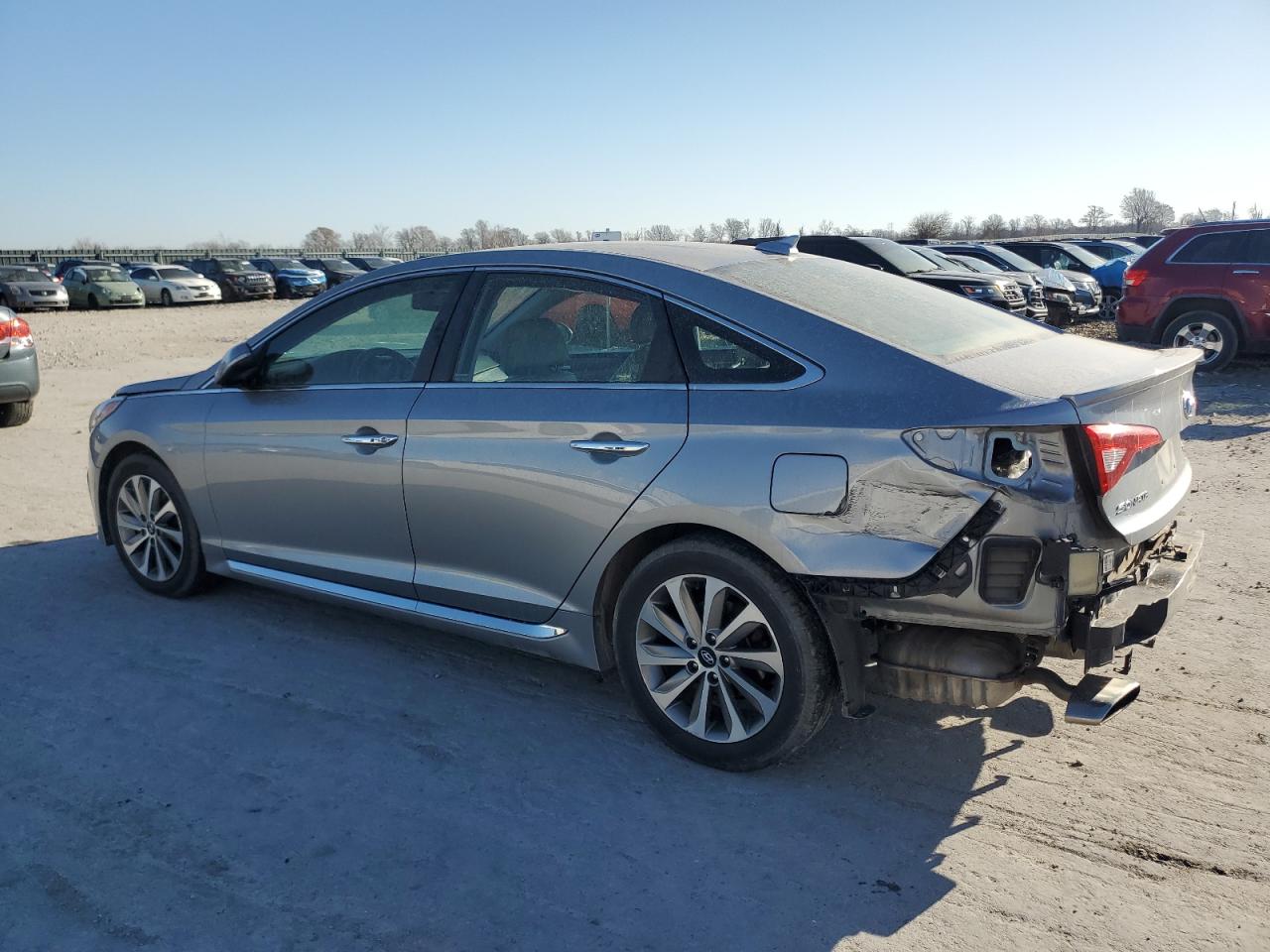 2015 Hyundai Sonata - Image 2