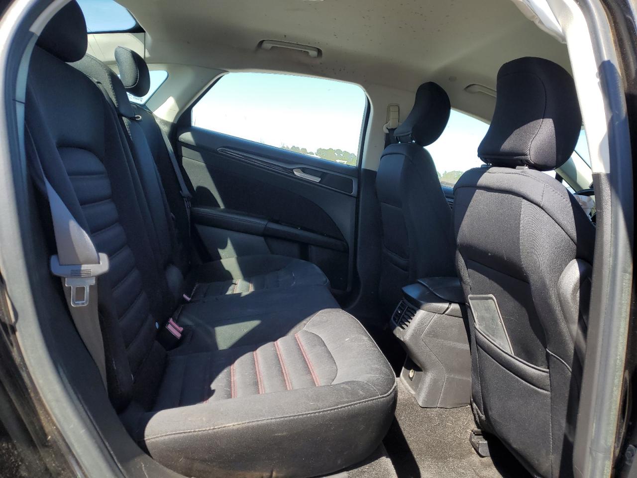 2015 Ford Fusion - Image 10
