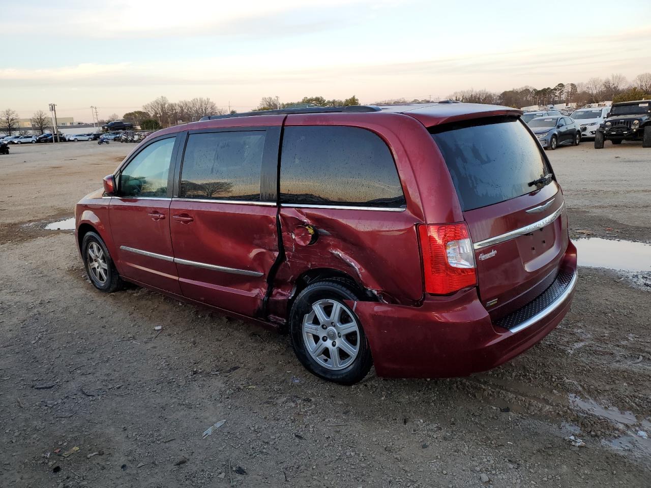 2012 Chrysler Town & Country - Image 2