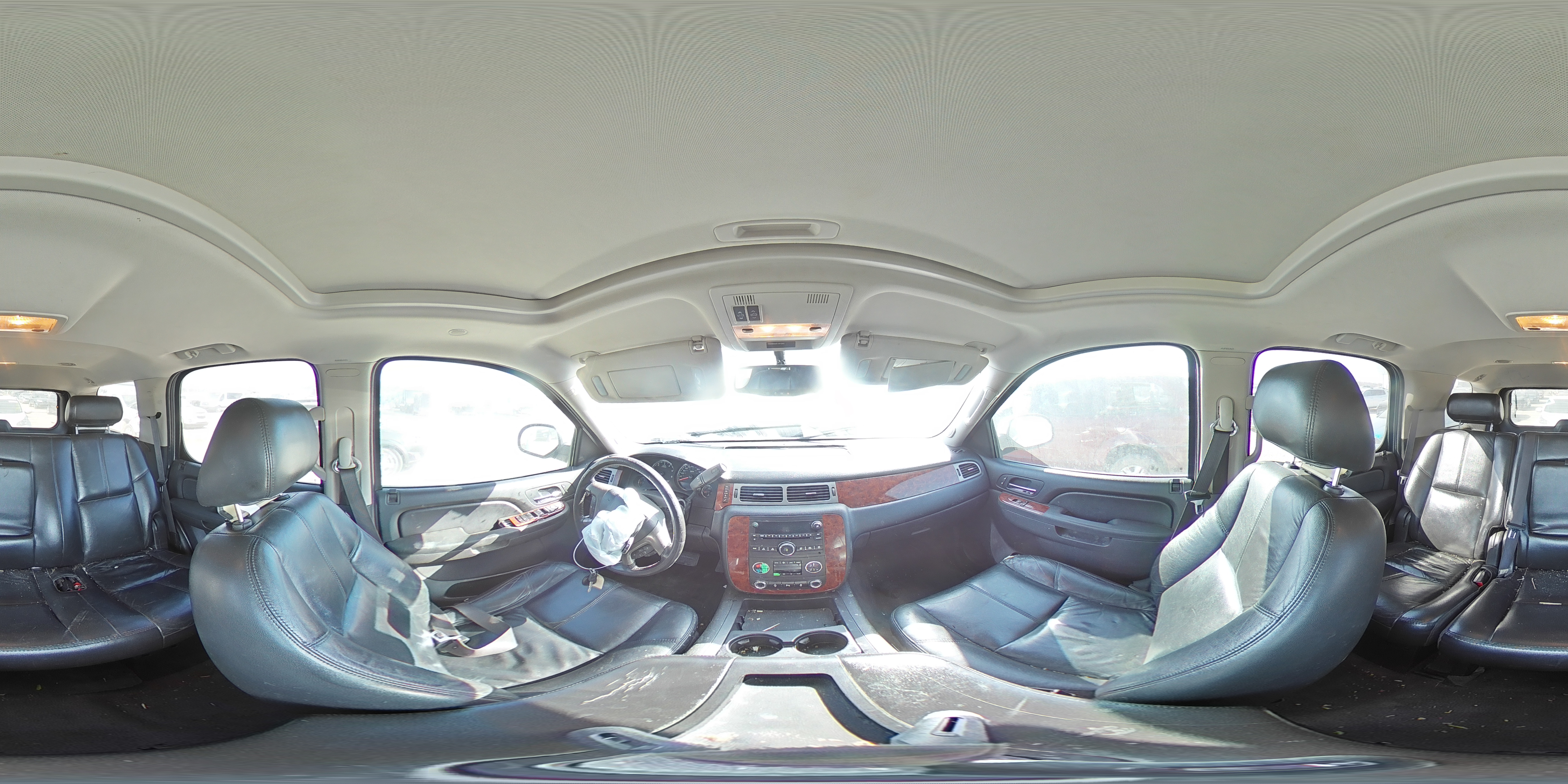 2012 Chevrolet Tahoe - Image 13