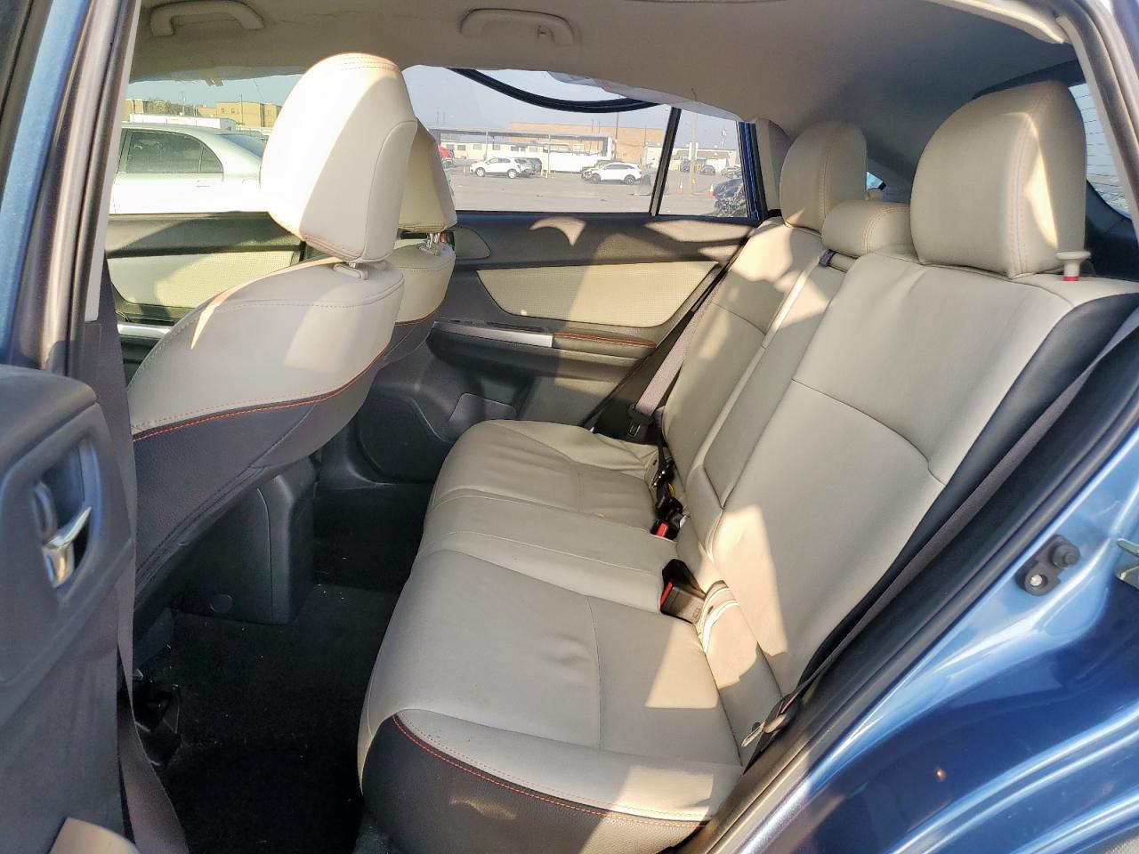 2016 Subaru XV - Image 11