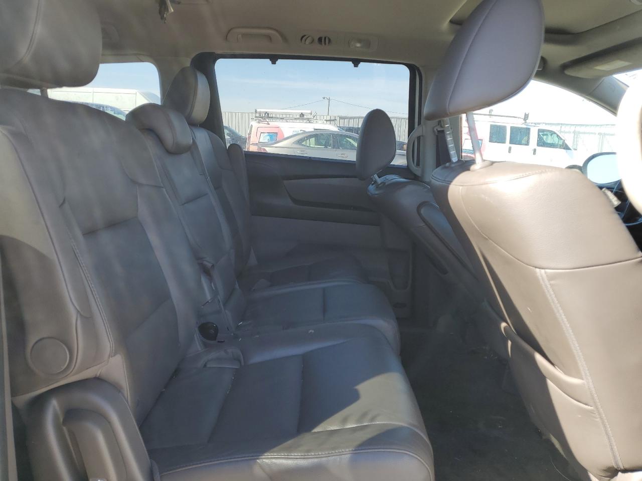 2015 Honda Odyssey - Image 11