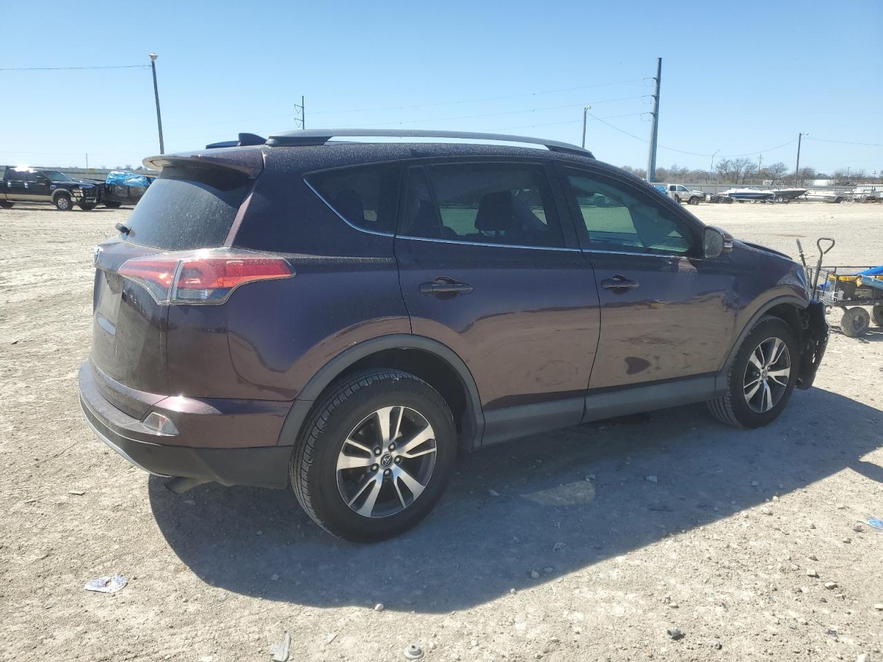 2018 Toyota RAV 4 - Image 3