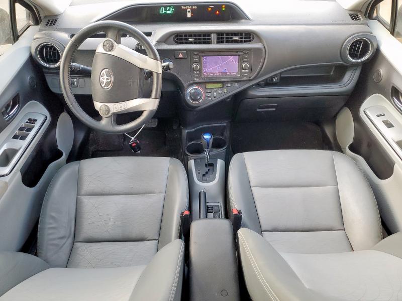  TOYOTA PRIUS 2013 Білий