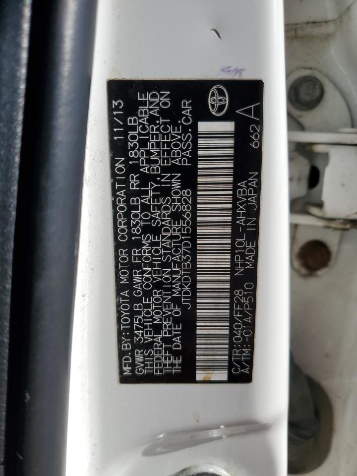 2013 Toyota Prius - Image 12