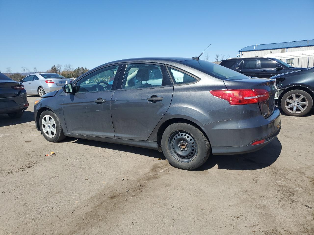 1FADP3E26HL212961 FORD FOCUS 2017