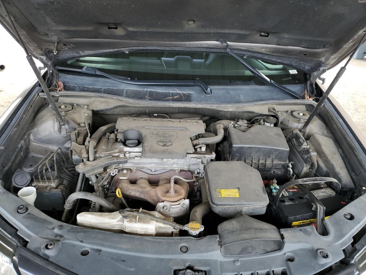 2012 Toyota Camry - Image 11