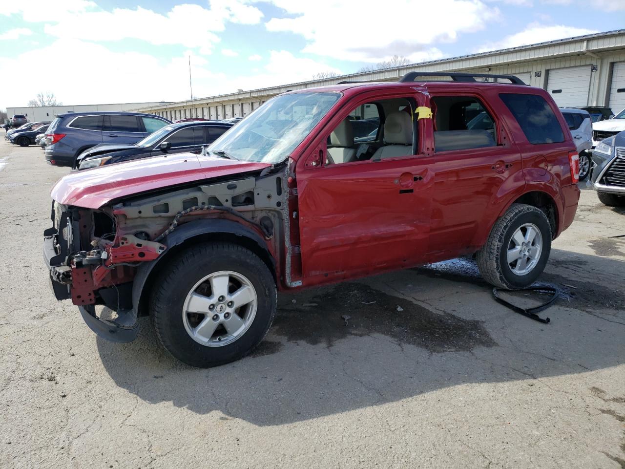 2011 Ford Escape Xlt للبيع في Louisville، KY - Front End