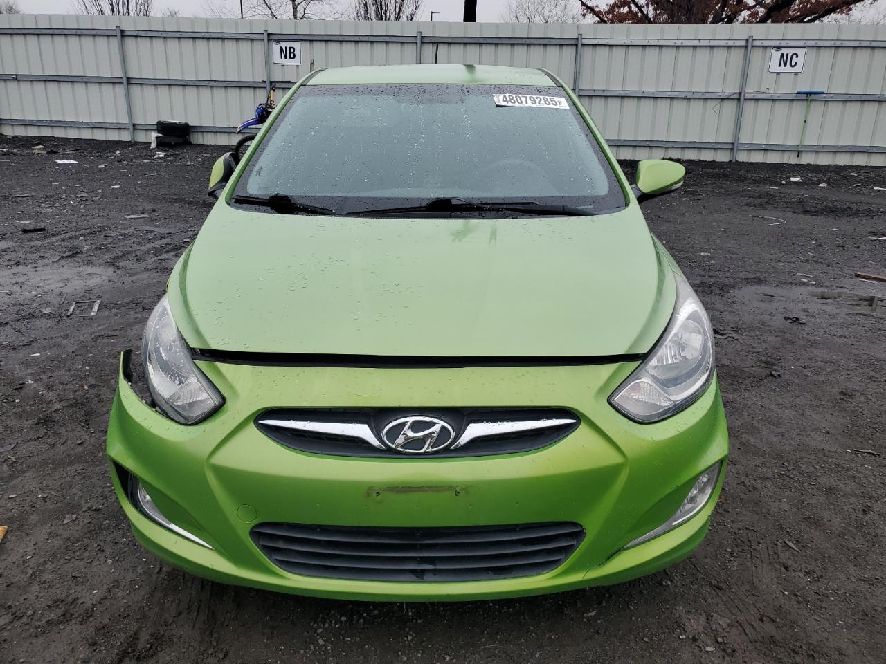 2013 Hyundai Accent - Image 5