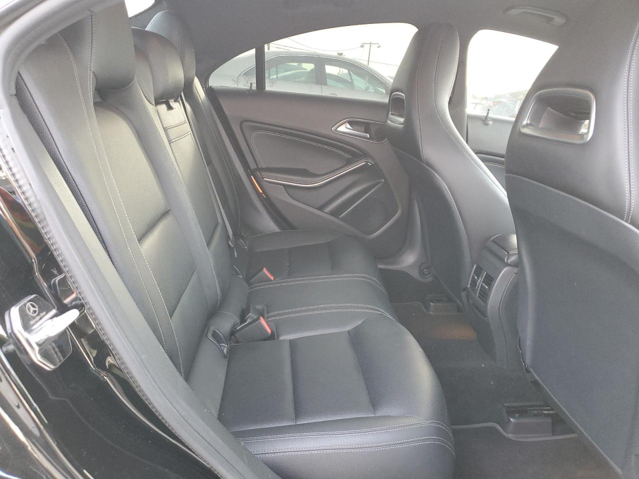 2018 Mercedes-Benz CLA-klasse - Image 10