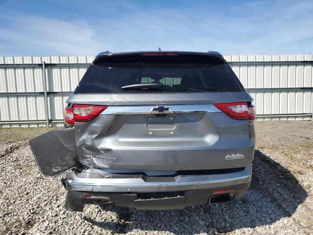  CHEVROLET TRAVERSE 2018 Srebrny