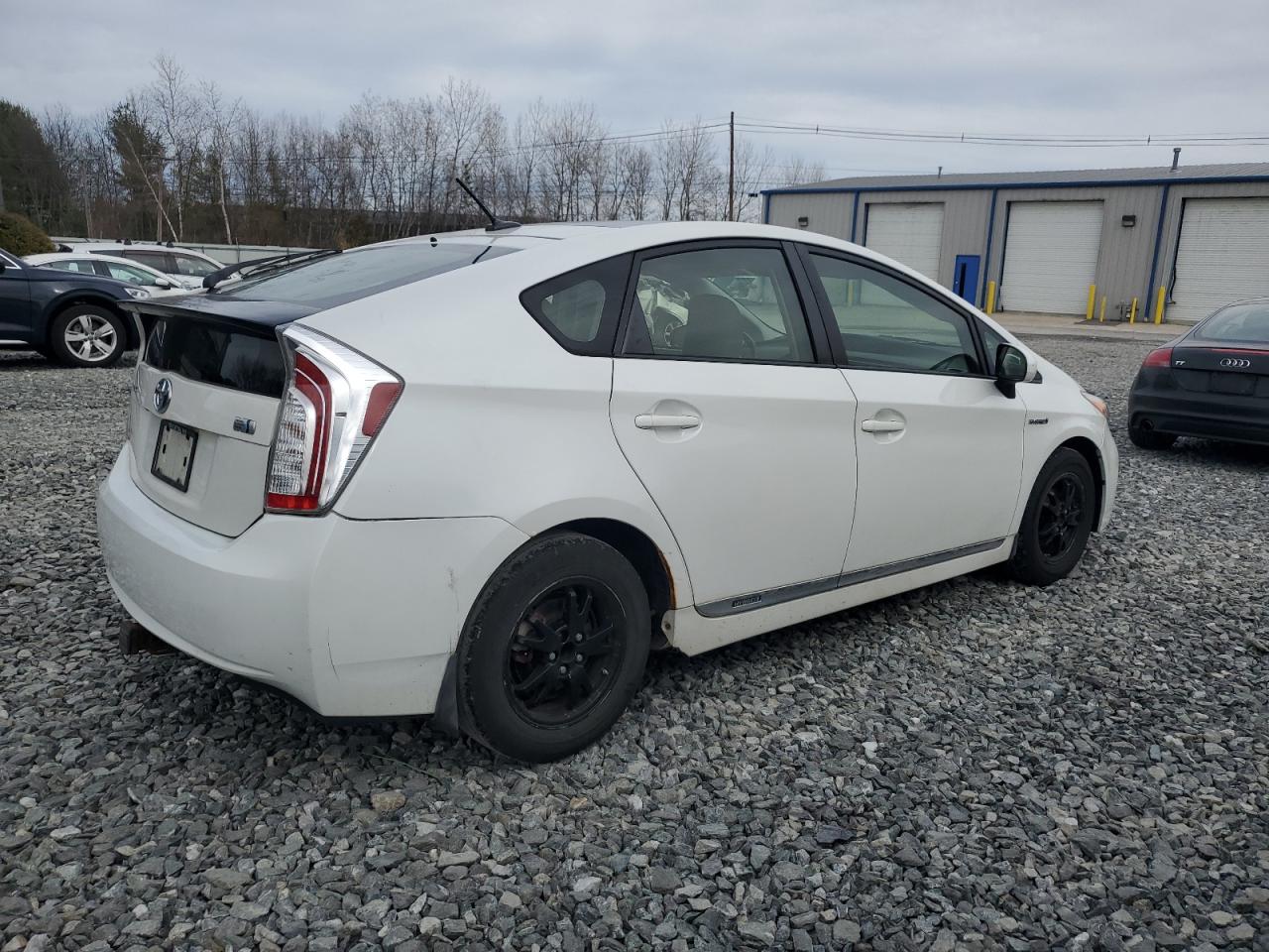 2014 Toyota Prius - Image 3