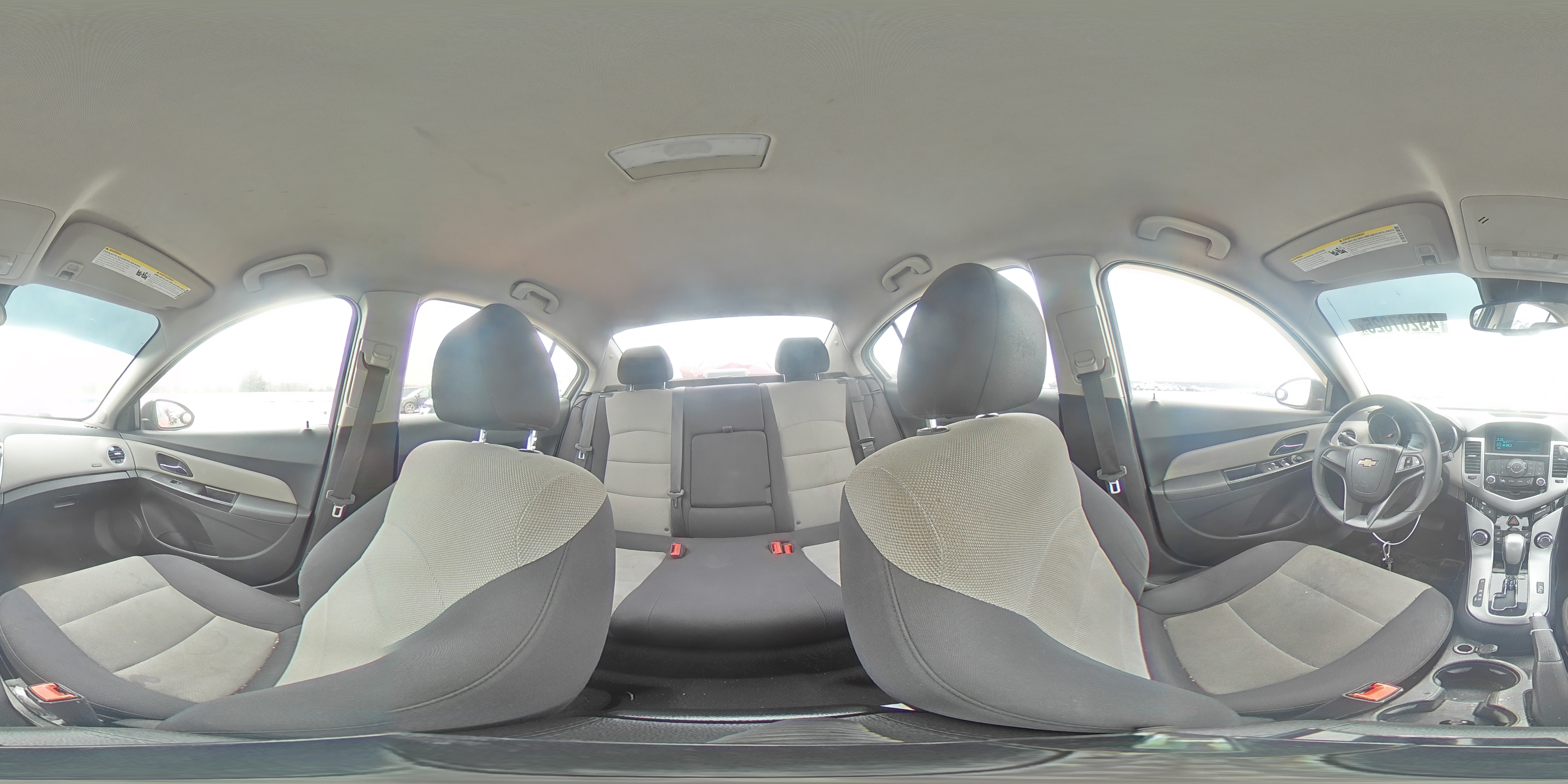 2014 Chevrolet Cruze - Image 13