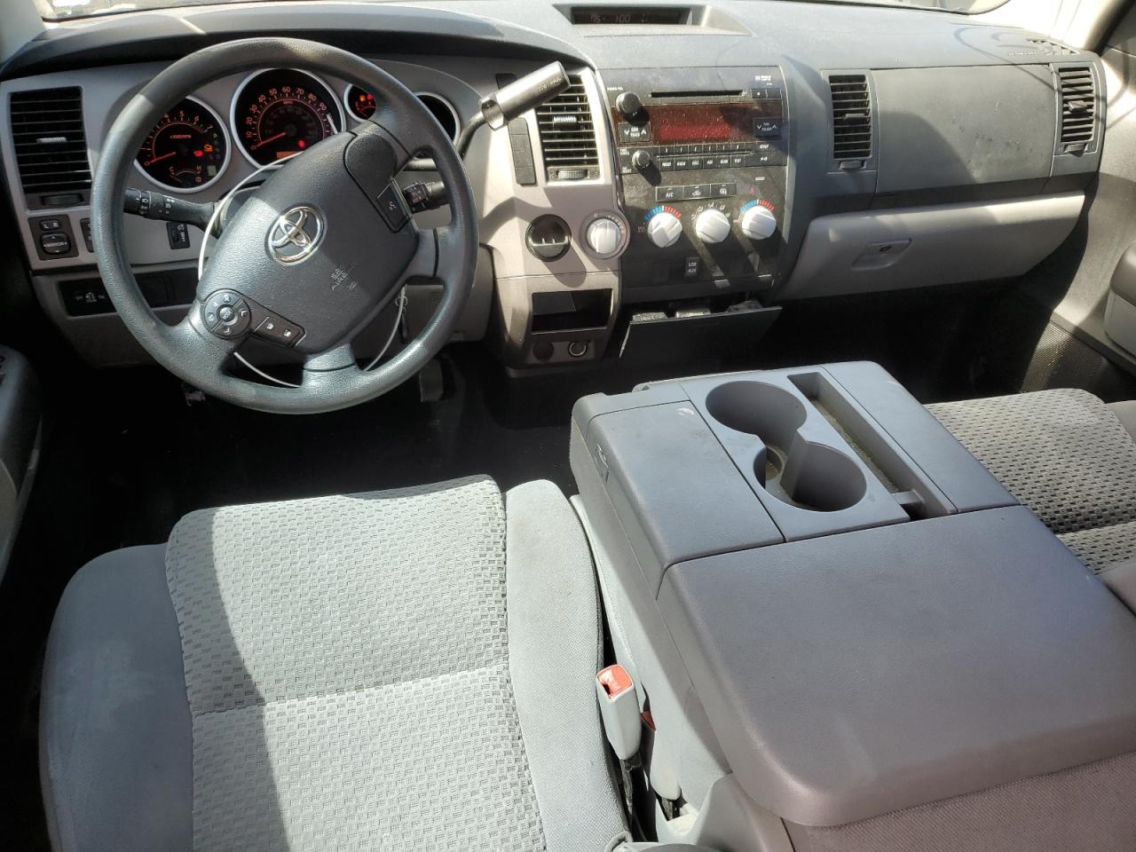 2013 Toyota Tundra - Image 8