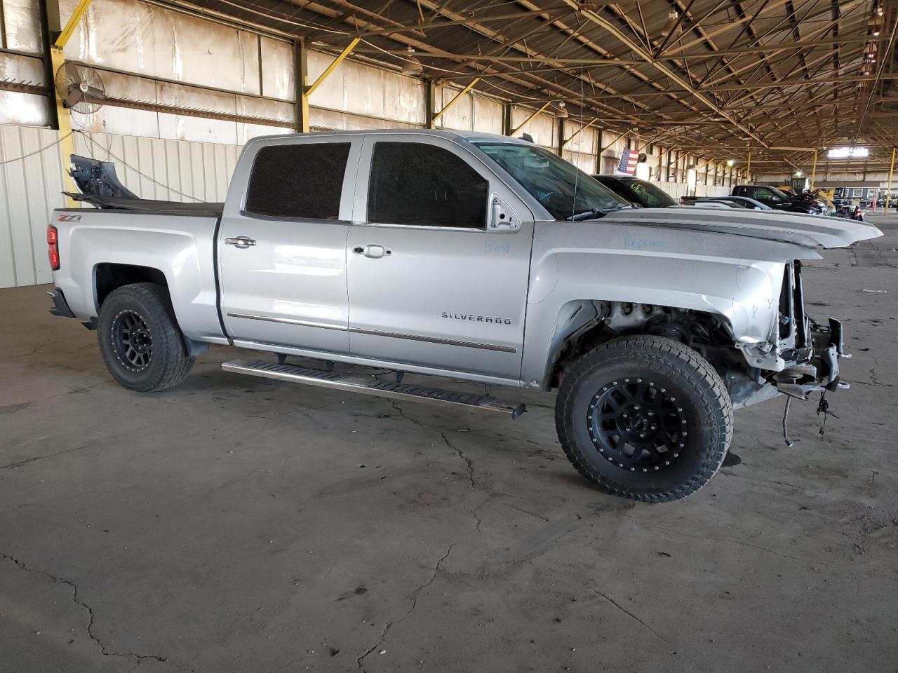 2014 Chevrolet Silverado - Image 4