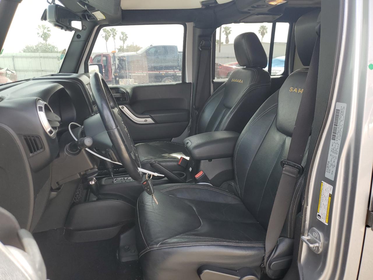 2015 Jeep Wrangler - Image 7