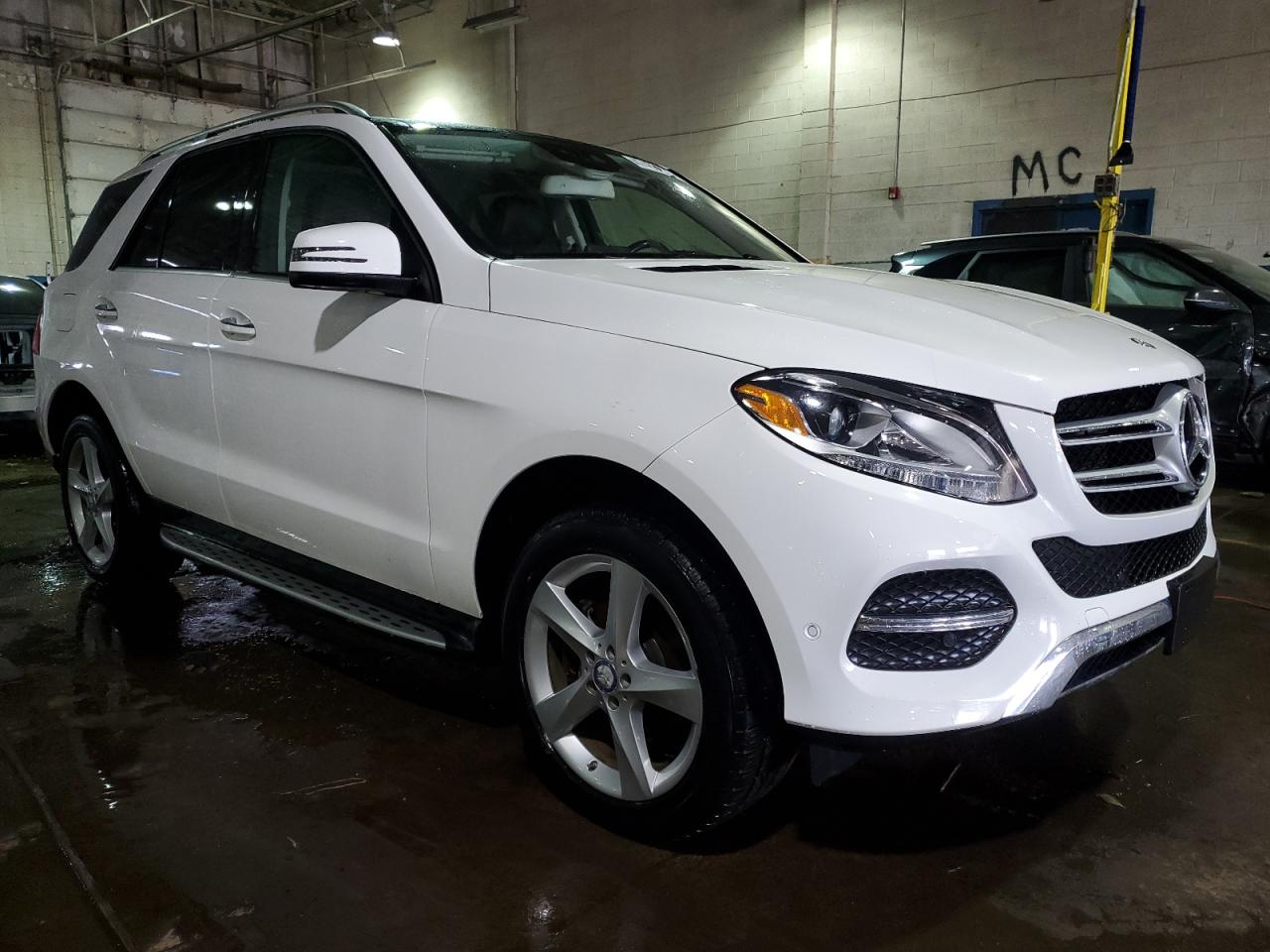 2017 Mercedes-Benz GLE - Image 4