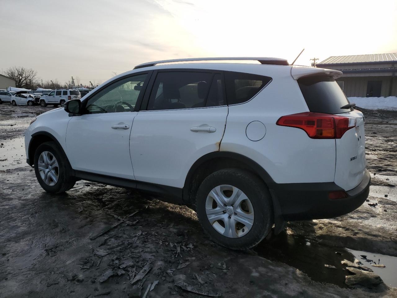 2015 Toyota RAV 4 - Image 2