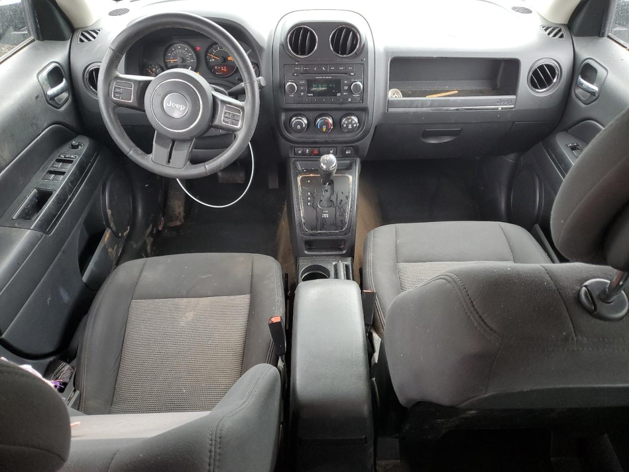 2014 Jeep Liberty (Patriot) - Image 8