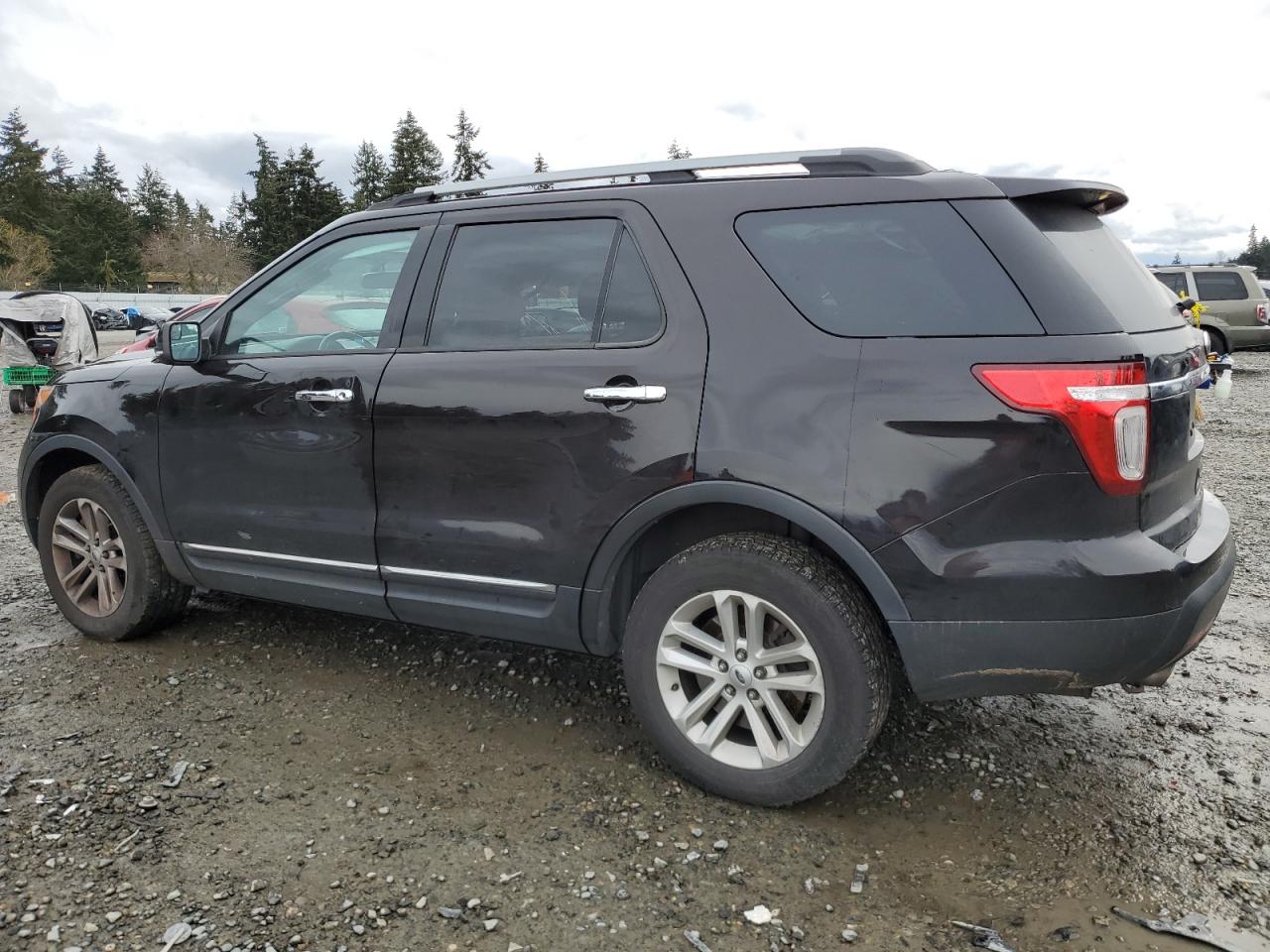 2014 Ford Explorer - Image 2
