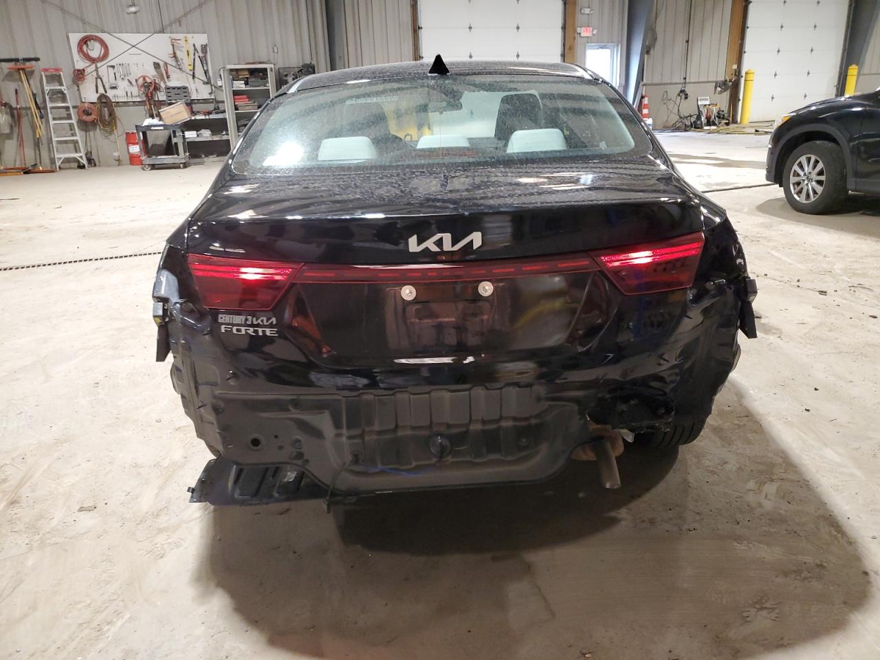 2023 Kia Forte - Image 6