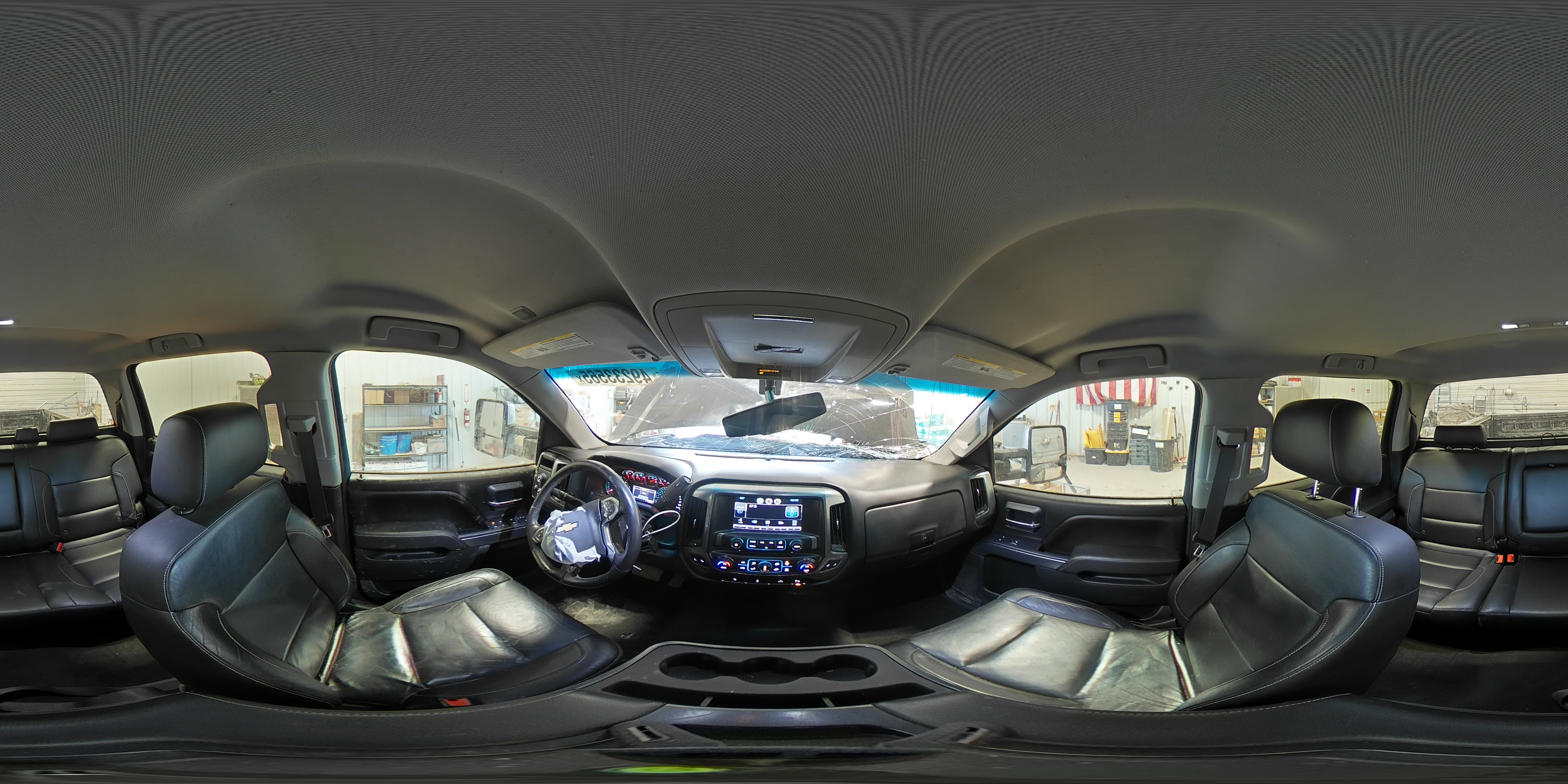 2014 Chevrolet Silverado - Image 13