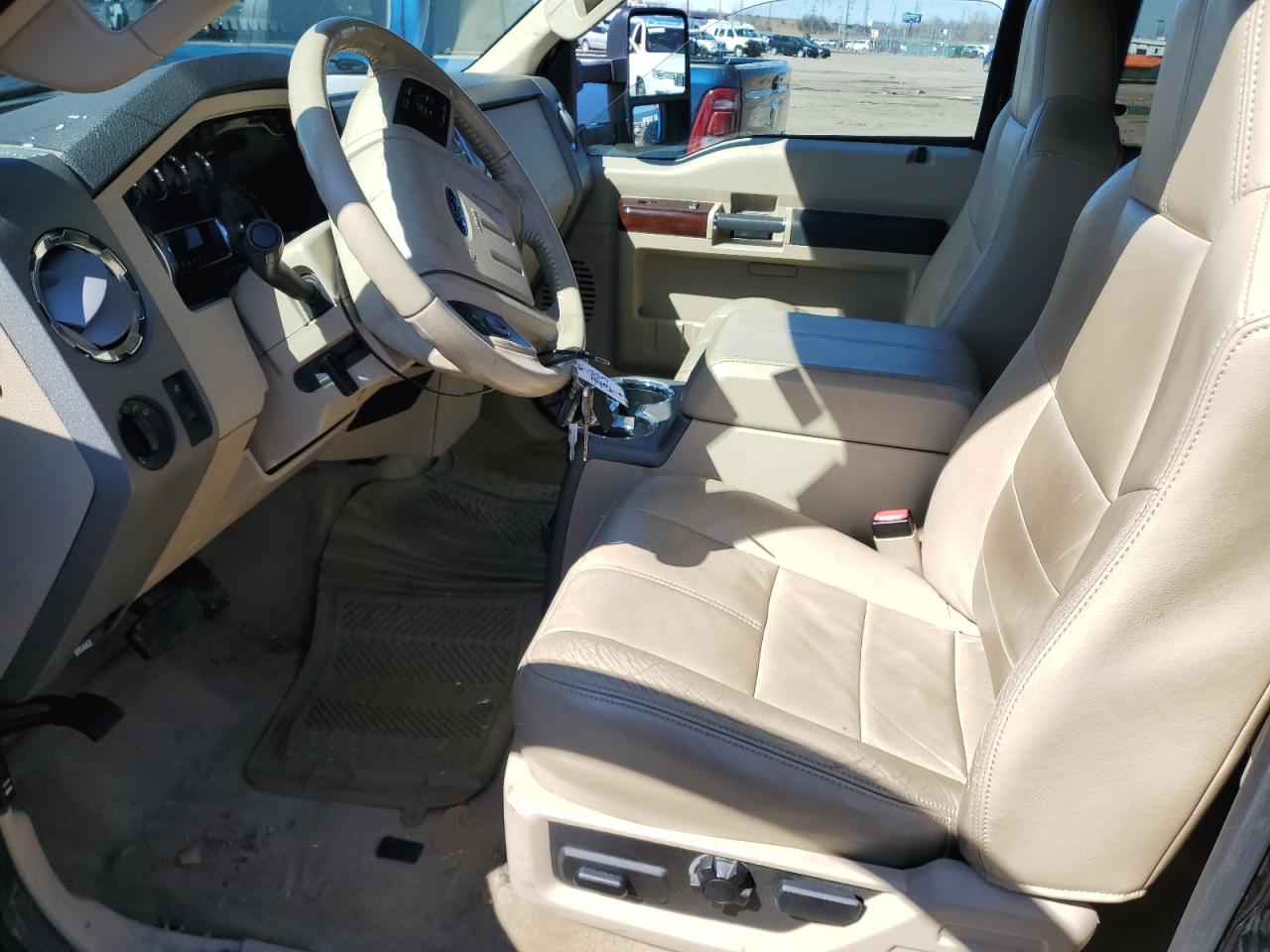 2009 Ford F250 - Image 7