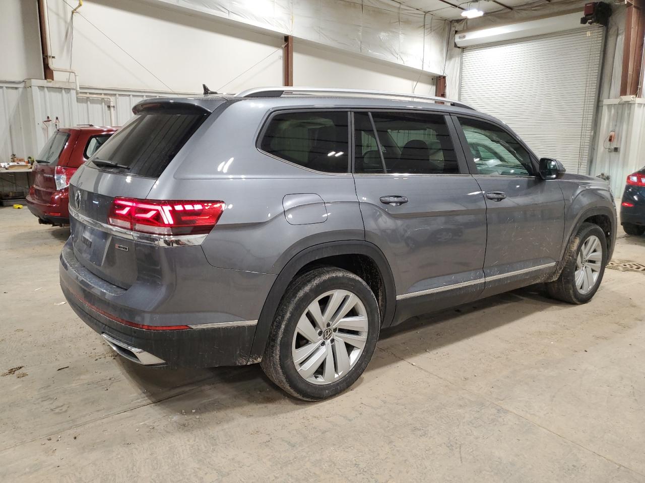 2021 Volkswagen Atlas - Image 3