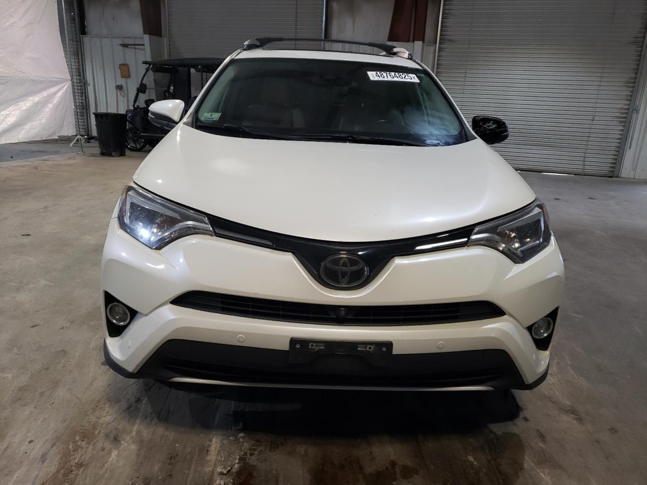 2016 Toyota RAV 4 - Image 5