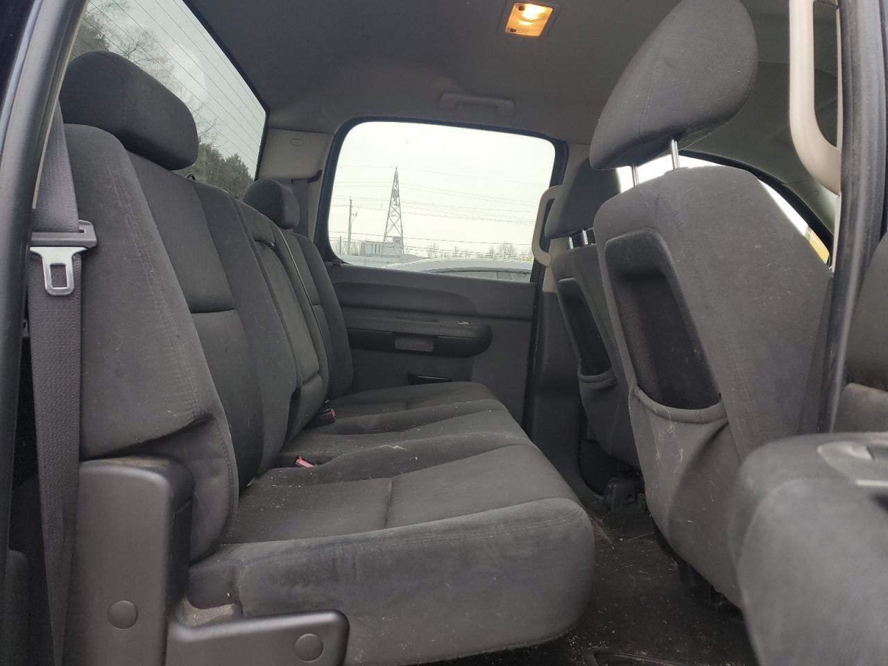 2007 GMC Sierra - Image 10