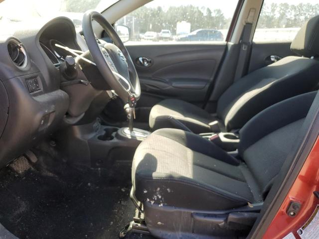  NISSAN VERSA 2017 Czerwony