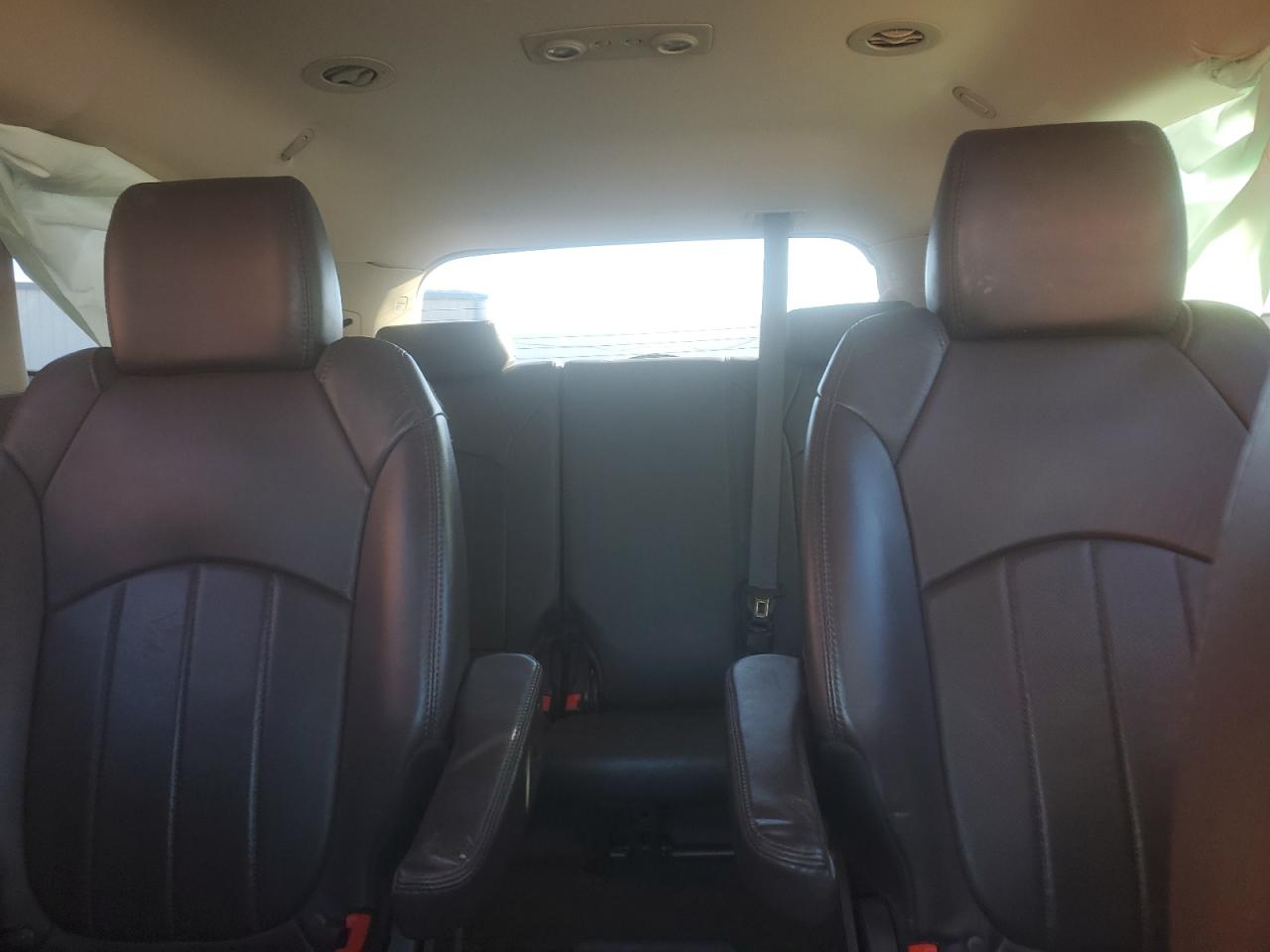 2014 Buick Enclave - Image 10