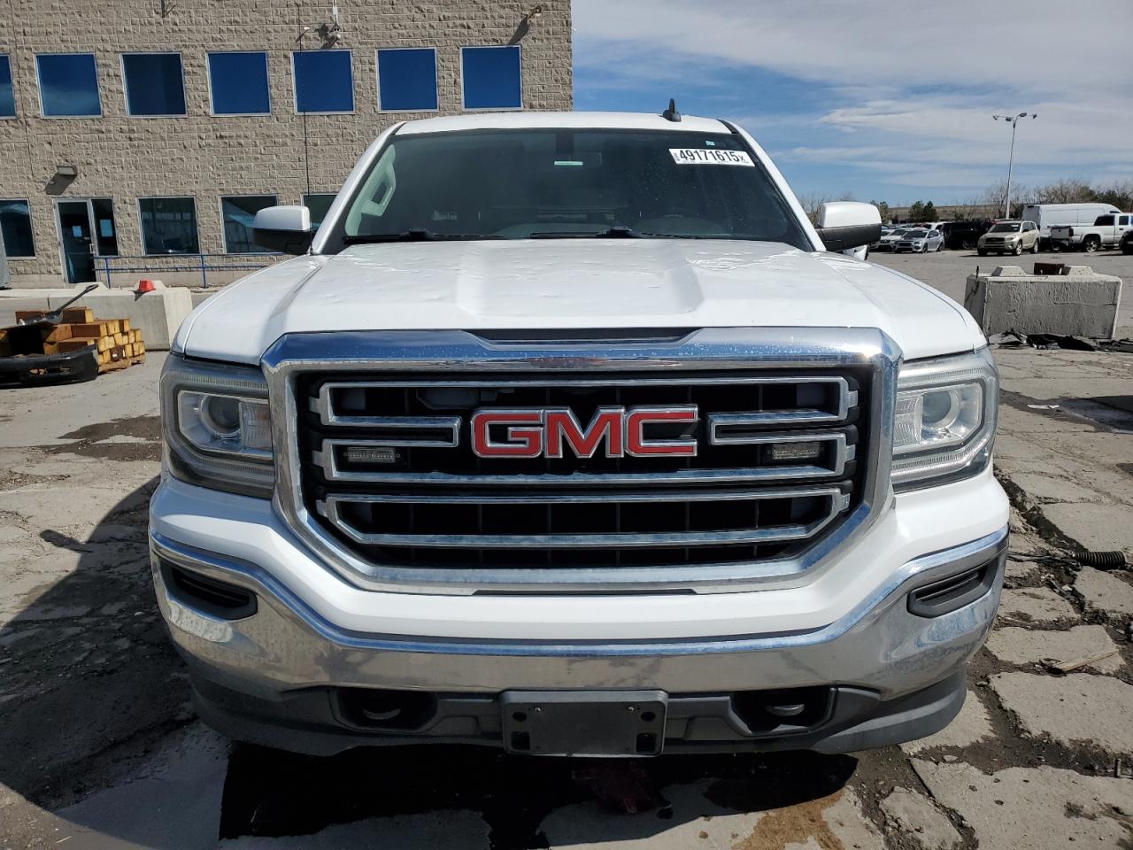 2016 GMC Sierra - Image 5