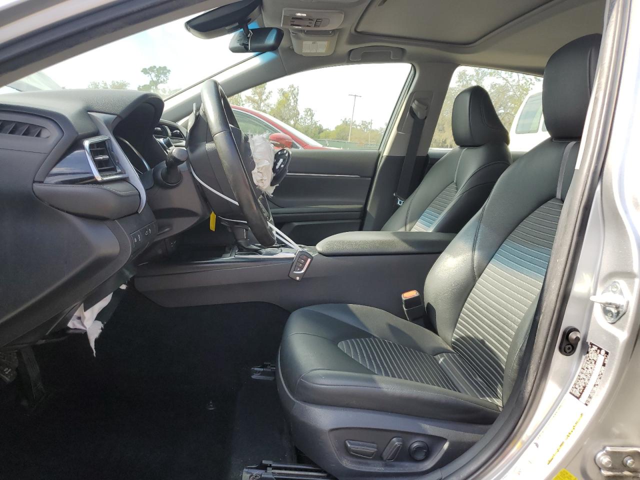2018 Toyota Camry - Image 7