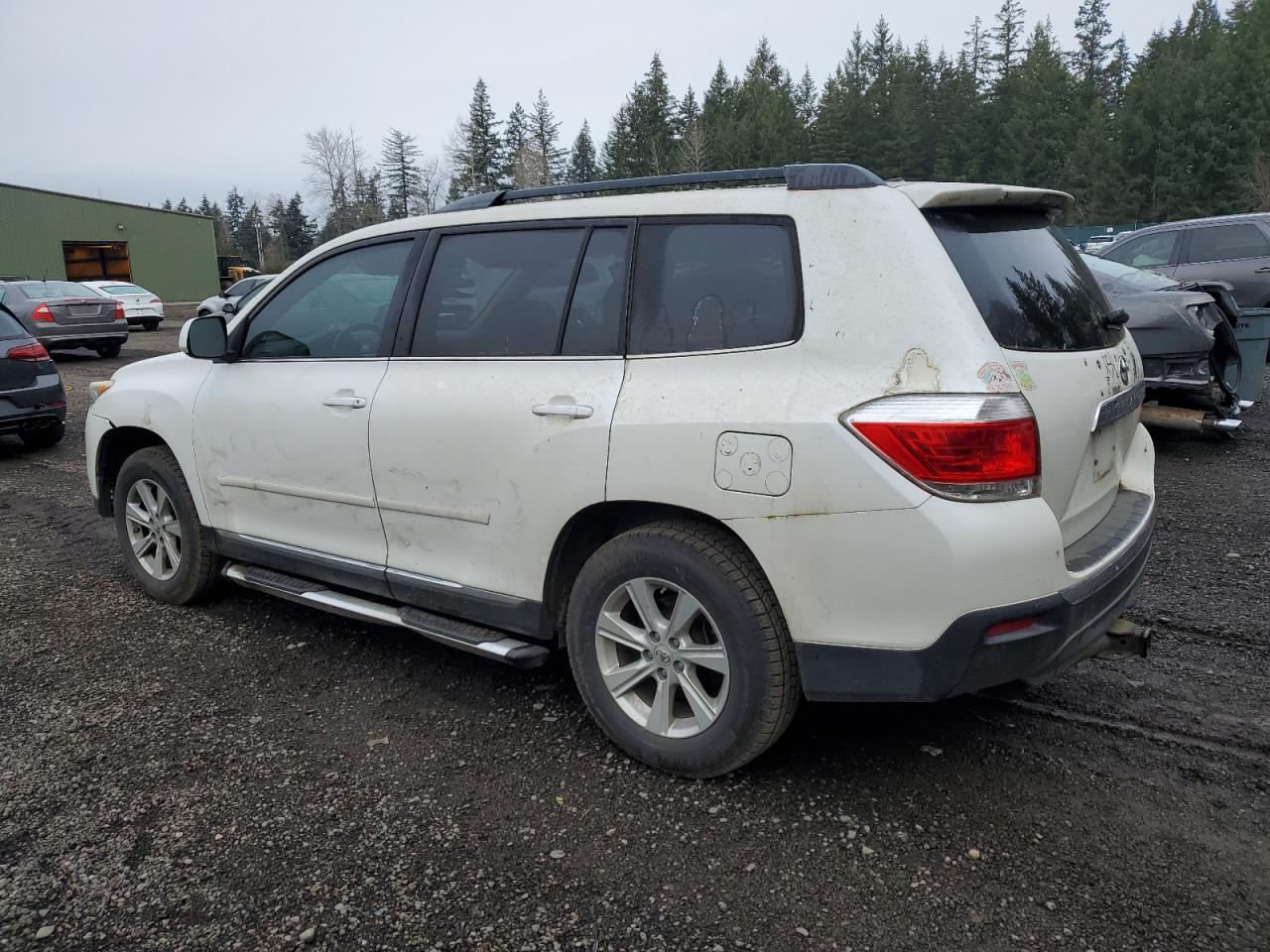 2011 Toyota Highlander - Image 2