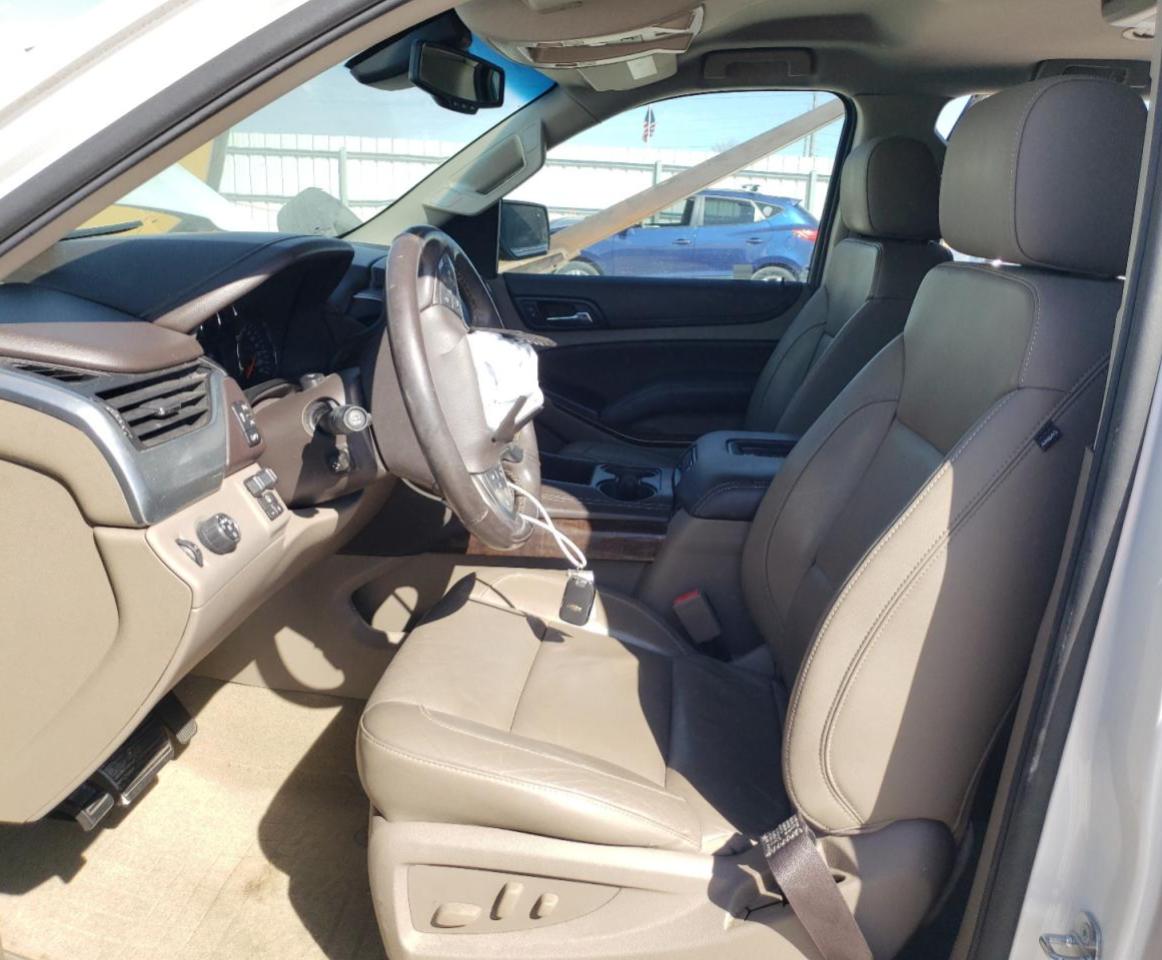 2017 Chevrolet Suburban - Image 7
