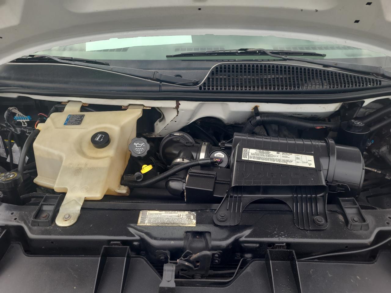 2006 Chevrolet Express - Image 7