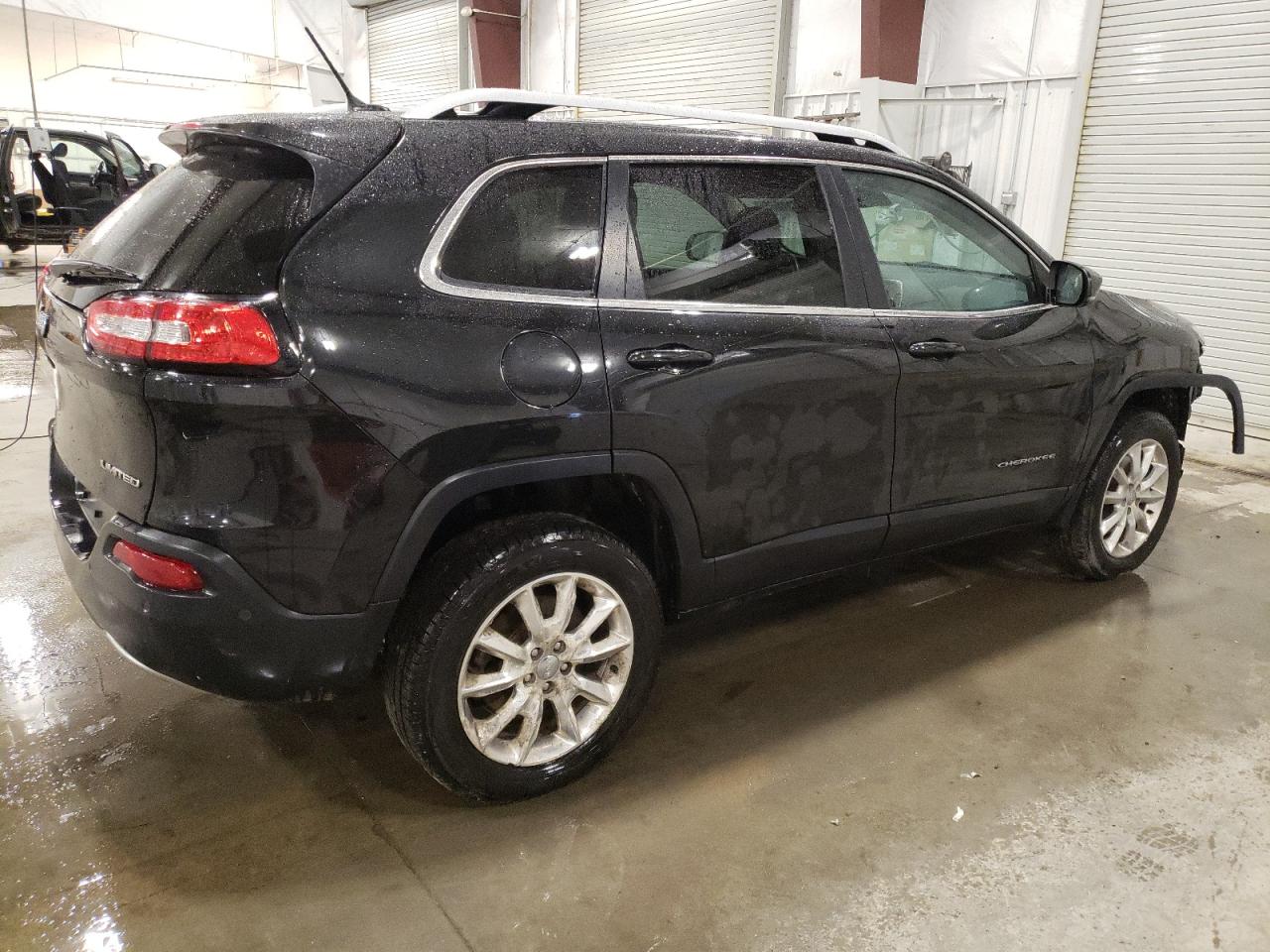 2014 Jeep Grand Cherokee - Image 3