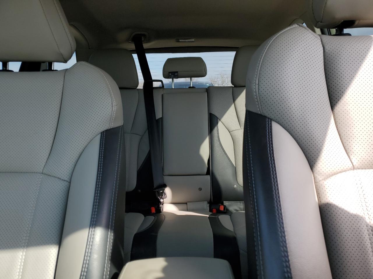 2021 Subaru Forester - Image 10