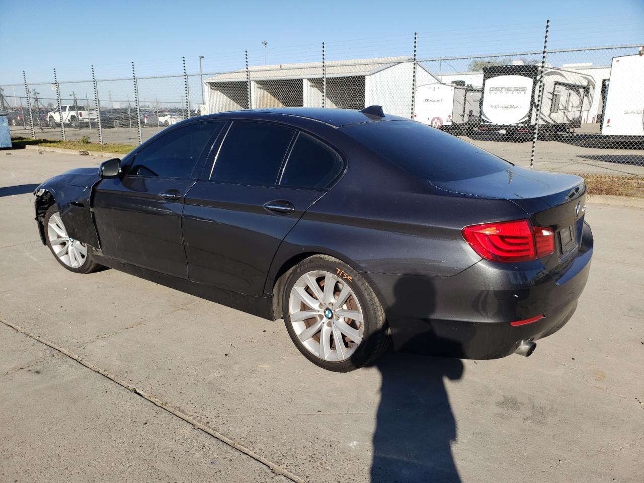 2011 BMW 5er - Image 2