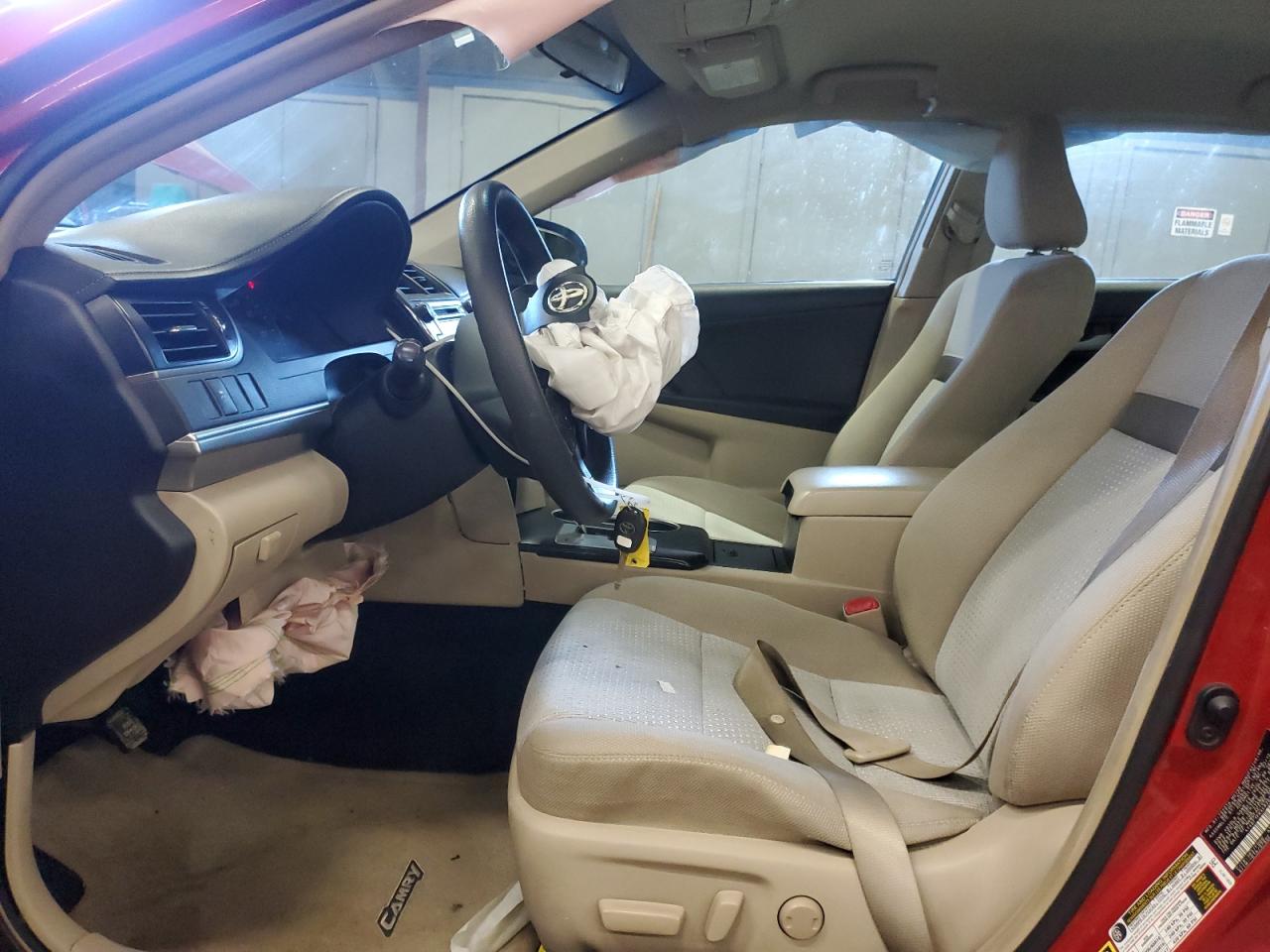 2012 Toyota Camry - Image 7