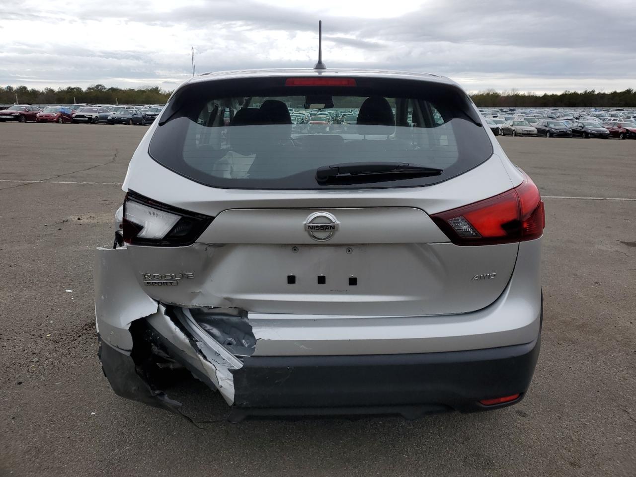 2019 Nissan Rogue - Image 6