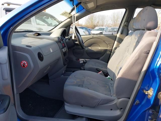 2003 DAEWOO KALOS SE